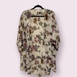Emory Park Floral Kimono